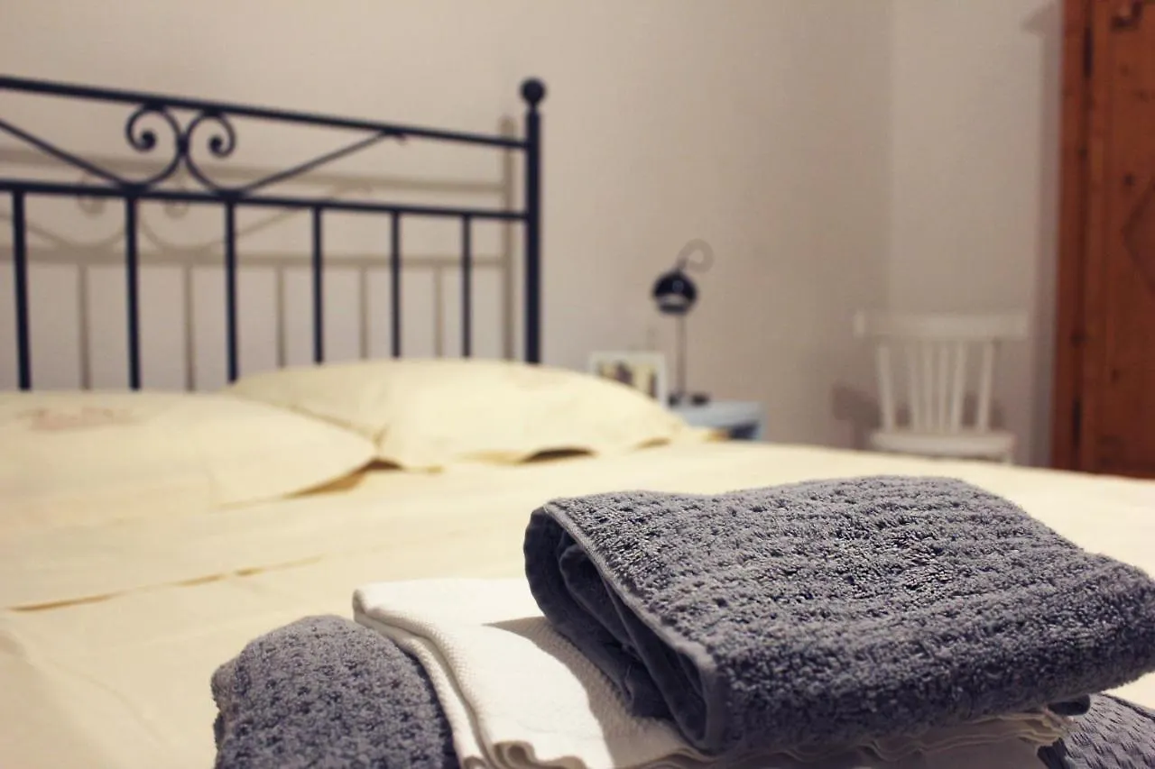 La Casetta Ferrara B&B 0*,  Italia